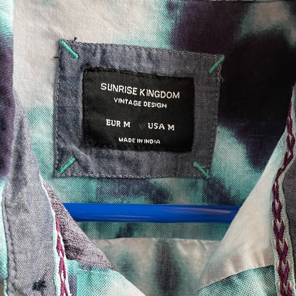 Mens sunrise kingdom blue tie dye button down shirt - Picture 15 of 17